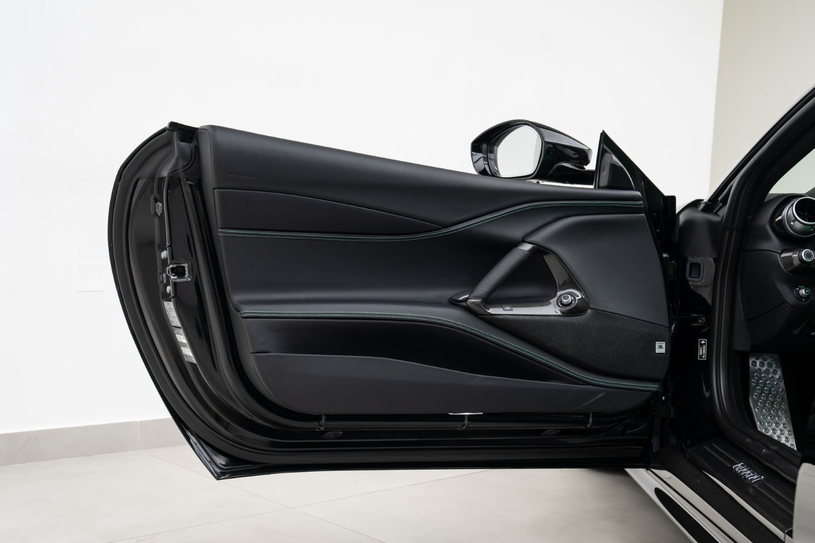 2023 FERRARI 812 GTS | MAIN DEALER SERVICE